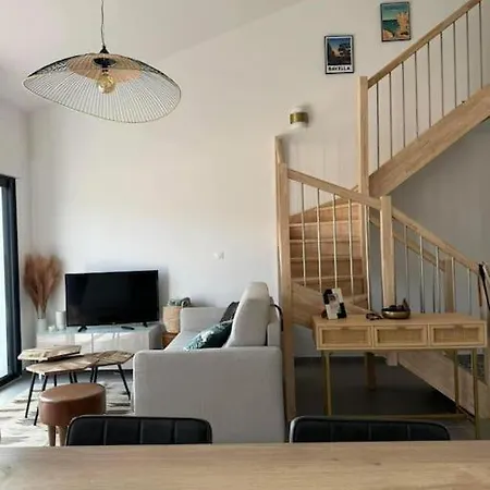 Duplex En Apartment *